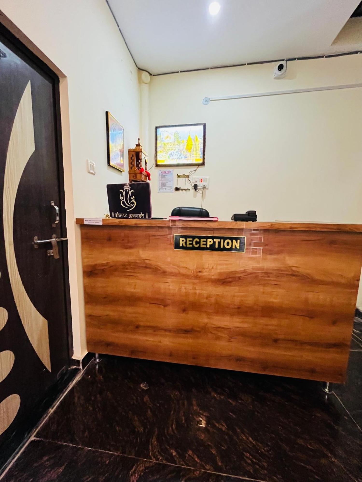 River View Paying Guest House فاراناسي المظهر الخارجي الصورة