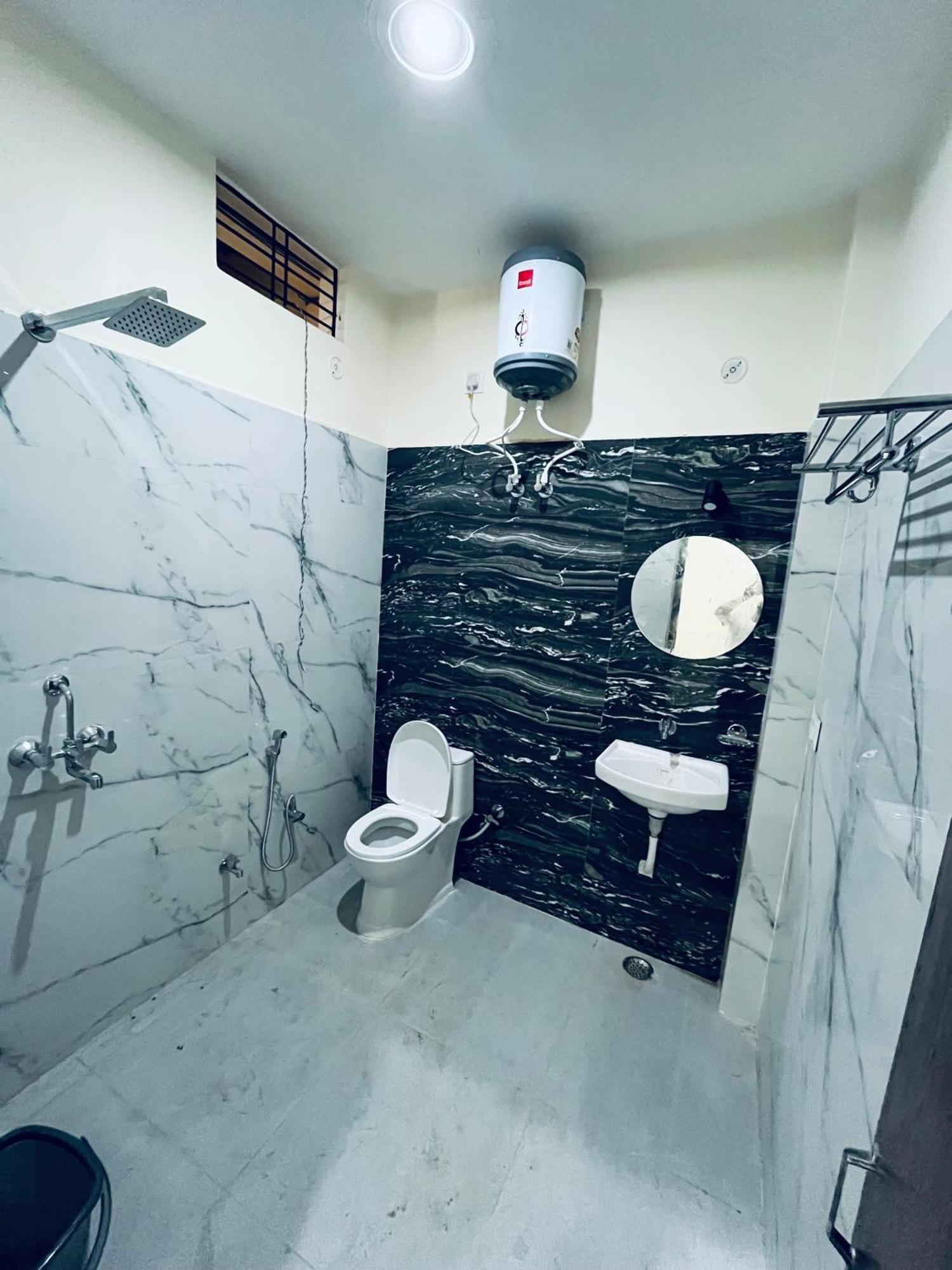 River View Paying Guest House فاراناسي المظهر الخارجي الصورة